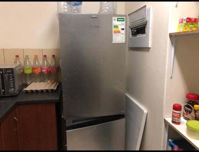 2 BEDROOM APARTMENT FOR SALE IN SUNNYSIDE